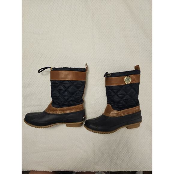 TOMMY HILFIGER WOMEN'S QUILTED‎ INSULATED WATERPROOF ARCADIA WINTER BOOTS SIZE 7 - Picture 1 of 8